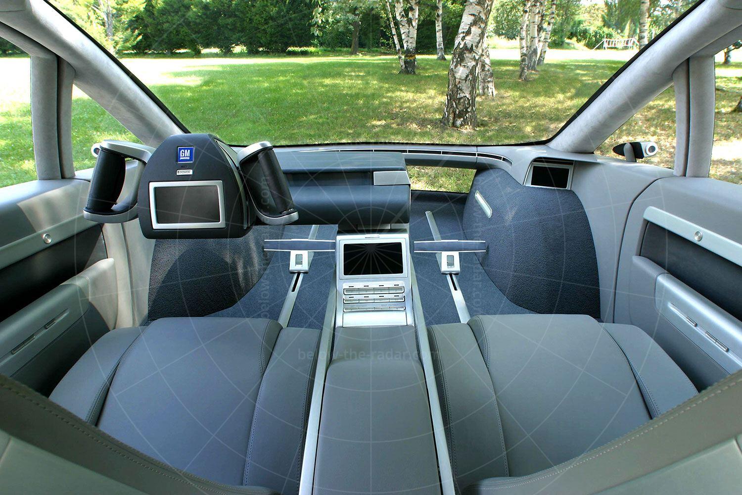 GM Hy-Wire interior Pic: General Motors | GM Hy-Wire interior