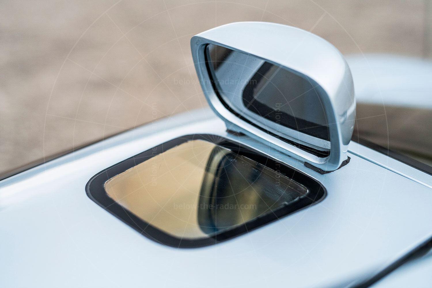 Isdera Commendatore 112i periscope rear-view mirror Pic: RM Sotheby's | Isdera Commendatore 112i periscope rear-view mirror