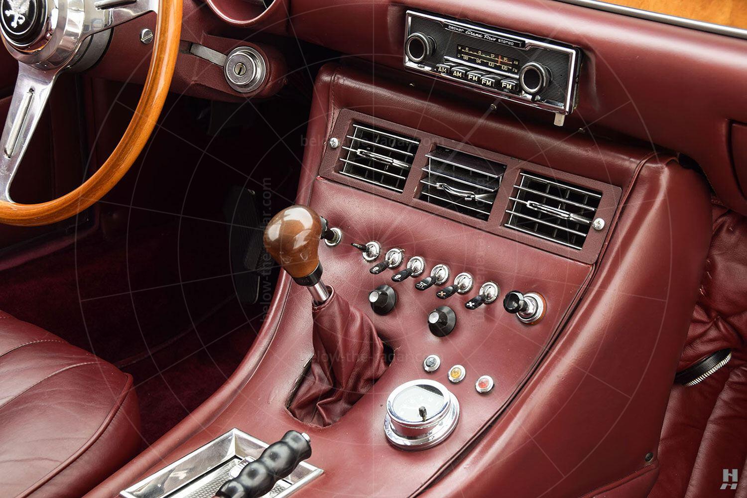 Iso Lele dashboard Pic: Hyman Ltd | Iso Lele dashboard