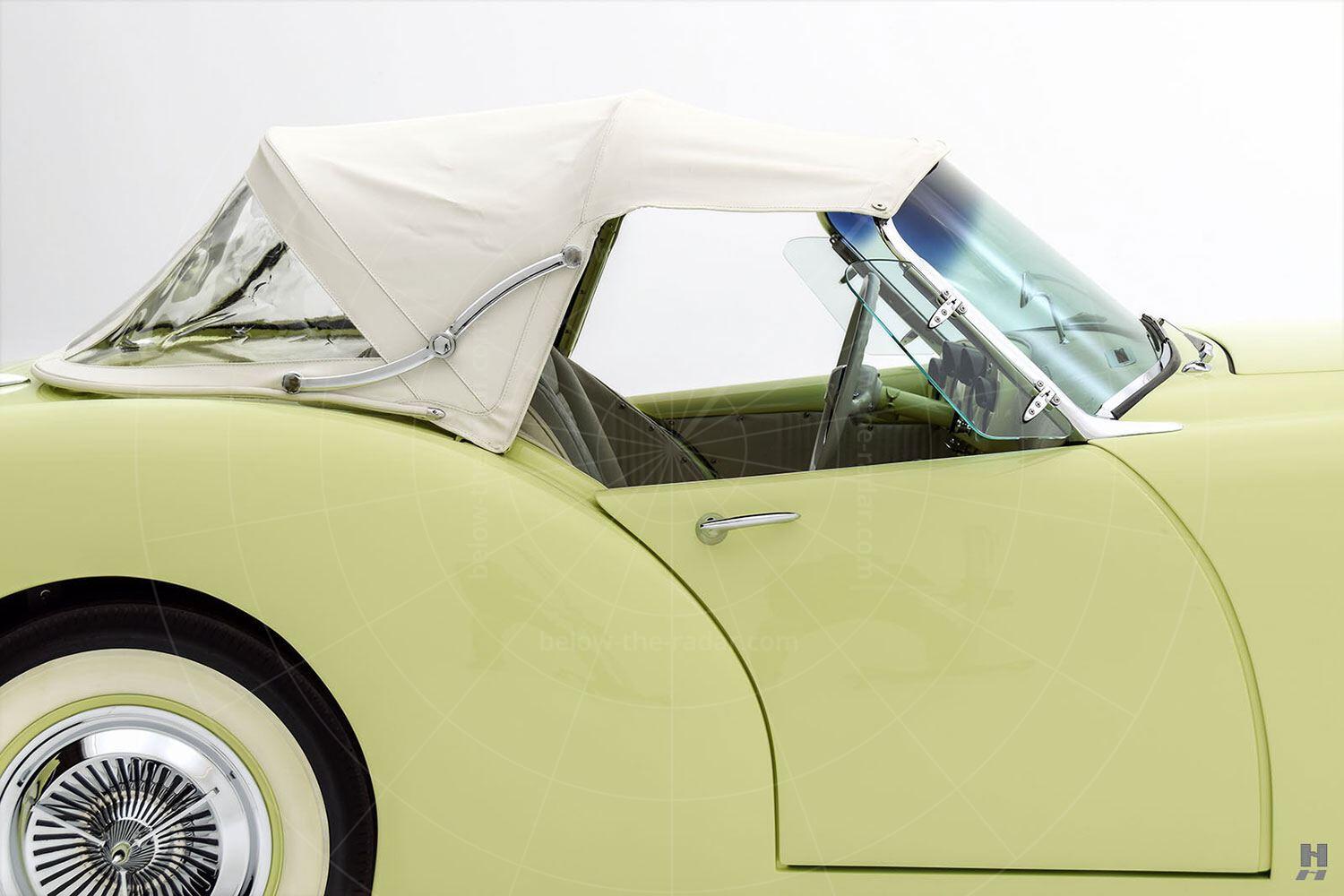 Kaiser Darrin 161 roof Pic: Hyman Ltd | Kaiser Darrin 161 roof