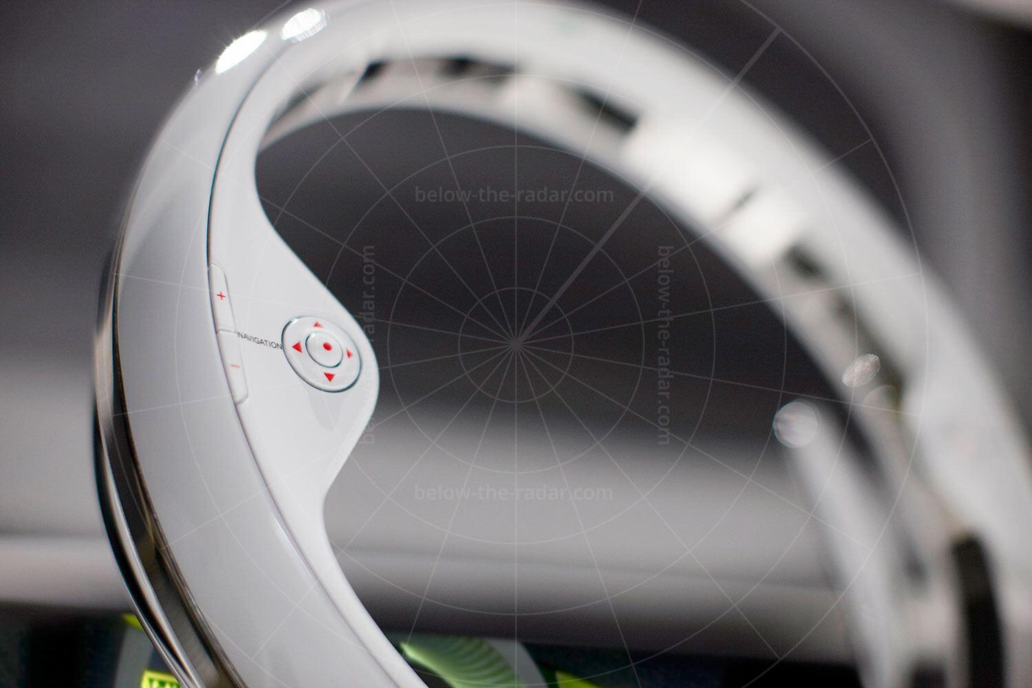 Lincoln C Concept steering wheel Pic: Lincoln | Lincoln C concept steering wheel