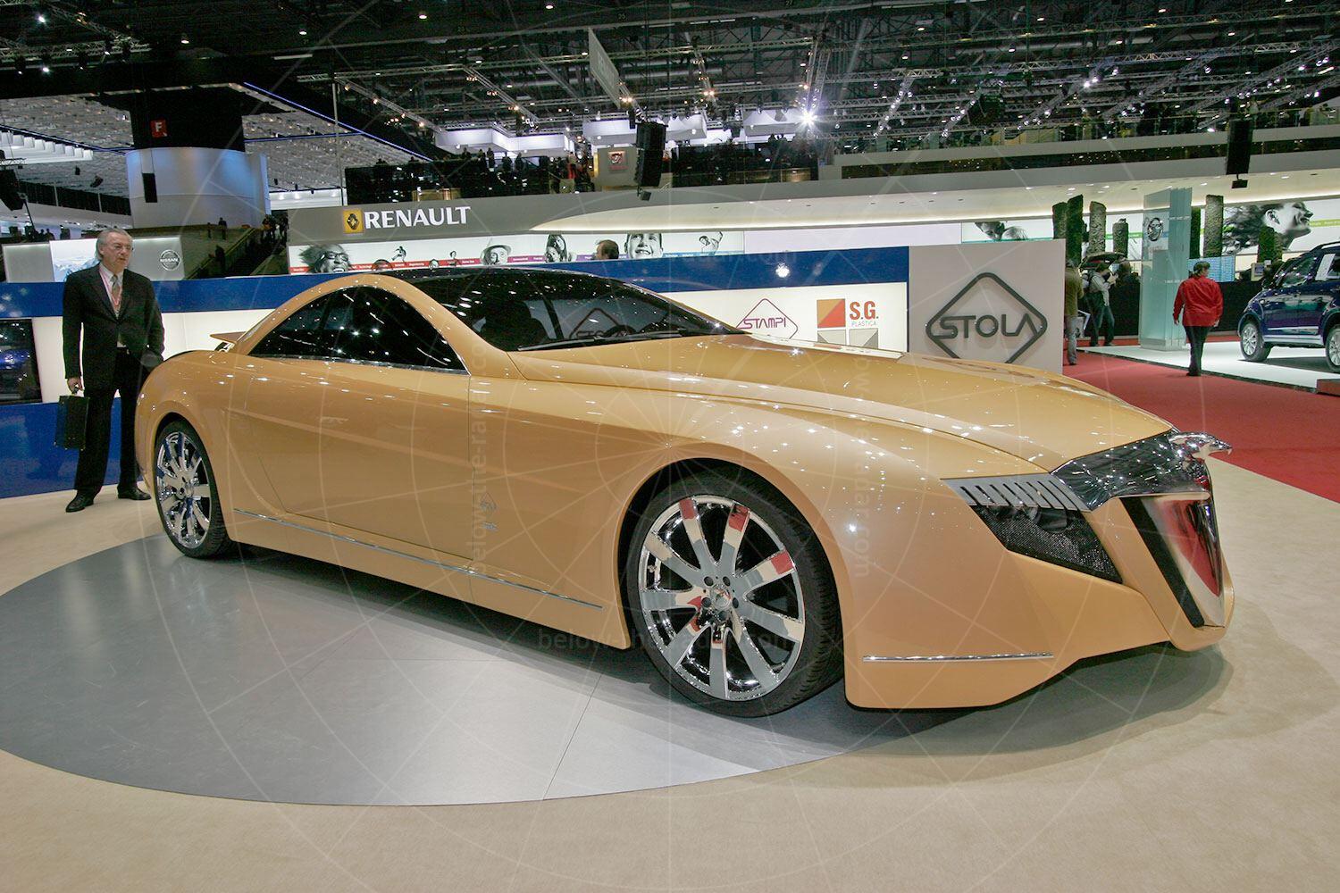 Stola Phalcon at the 2007 Geneva Salon Pic: magiccarpics.co.uk | Stola Phalcon at the 2007 Geneva Salon