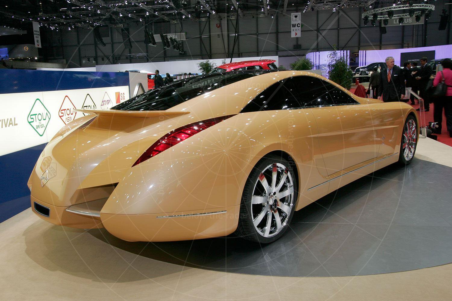 Stola Phalcon at the 2007 Geneva Salon Pic: magiccarpics.co.uk | Stola Phalcon at the 2007 Geneva Salon