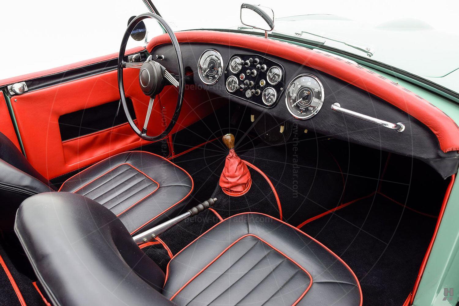 Swallow Doretti dashboard Pic: Hyman Ltd | Swallow Doretti dashboard
