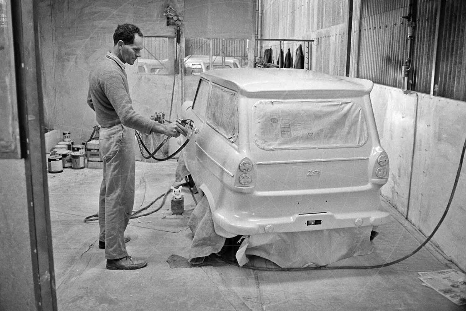 Lightburn Zeta Runabout production Pic: National Museum of Australia | Lightburn Zeta Runabout production
