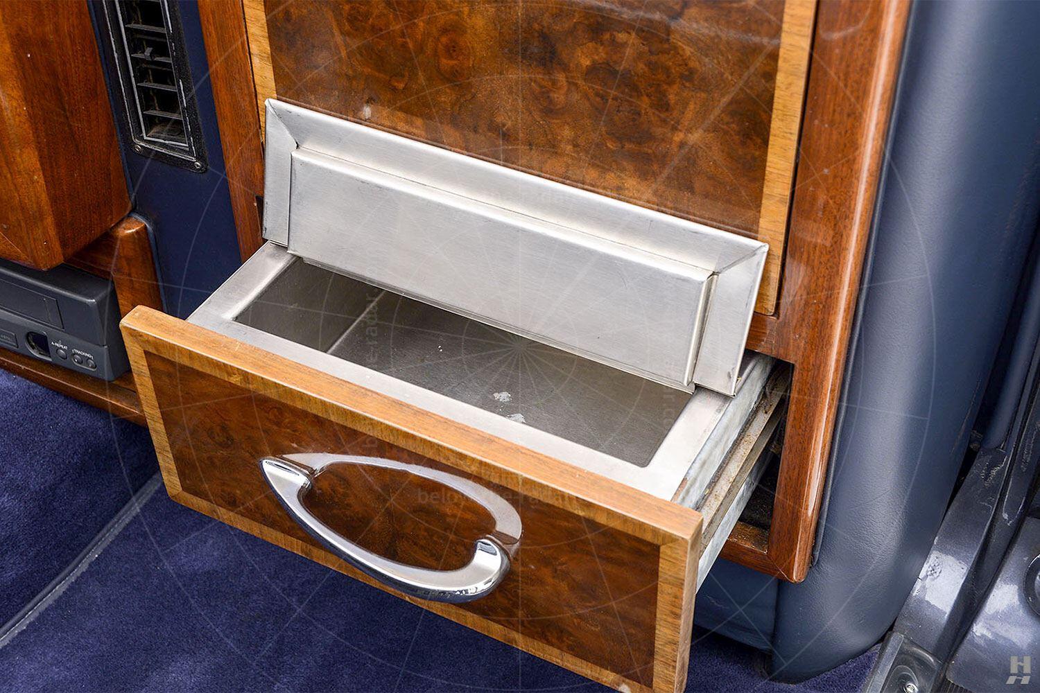 Silver Spur landaulette rear compartment Pic: Hyman Ltd | Silver Spur landaulette rear compartment