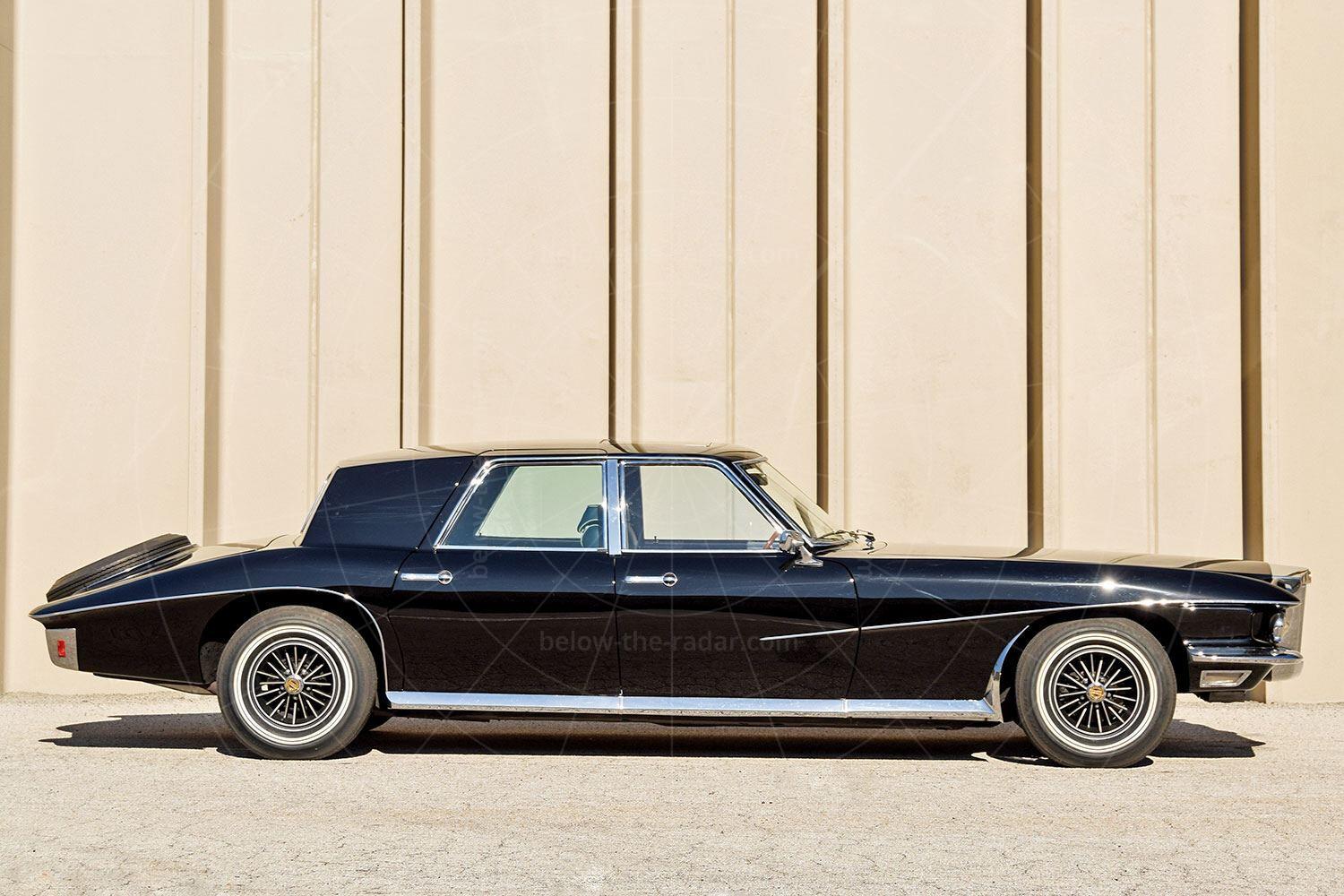 1971 Stutz Blackhawk sedan Pic: RM Sotheby's | 1971 Stutz Blackhawk sedan