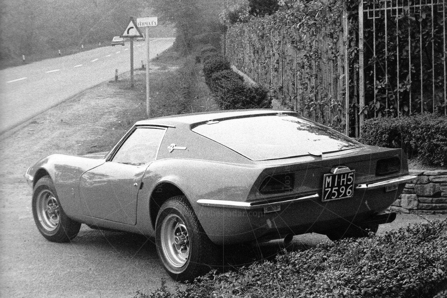 The LMX Sirex coupé Pic: Magic Car Pics |