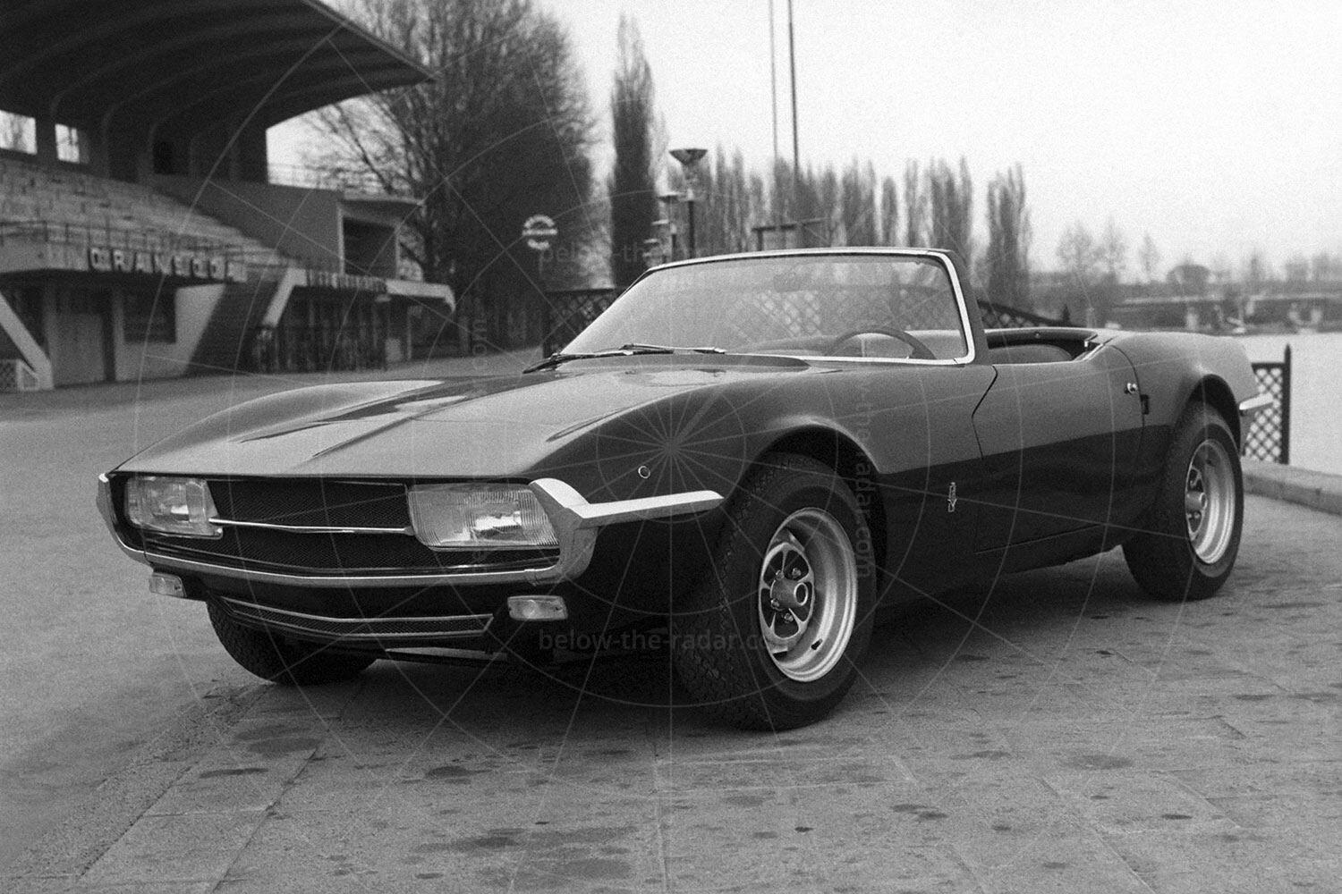 The LMX Sirex convertible Pic: Magic Car Pics |