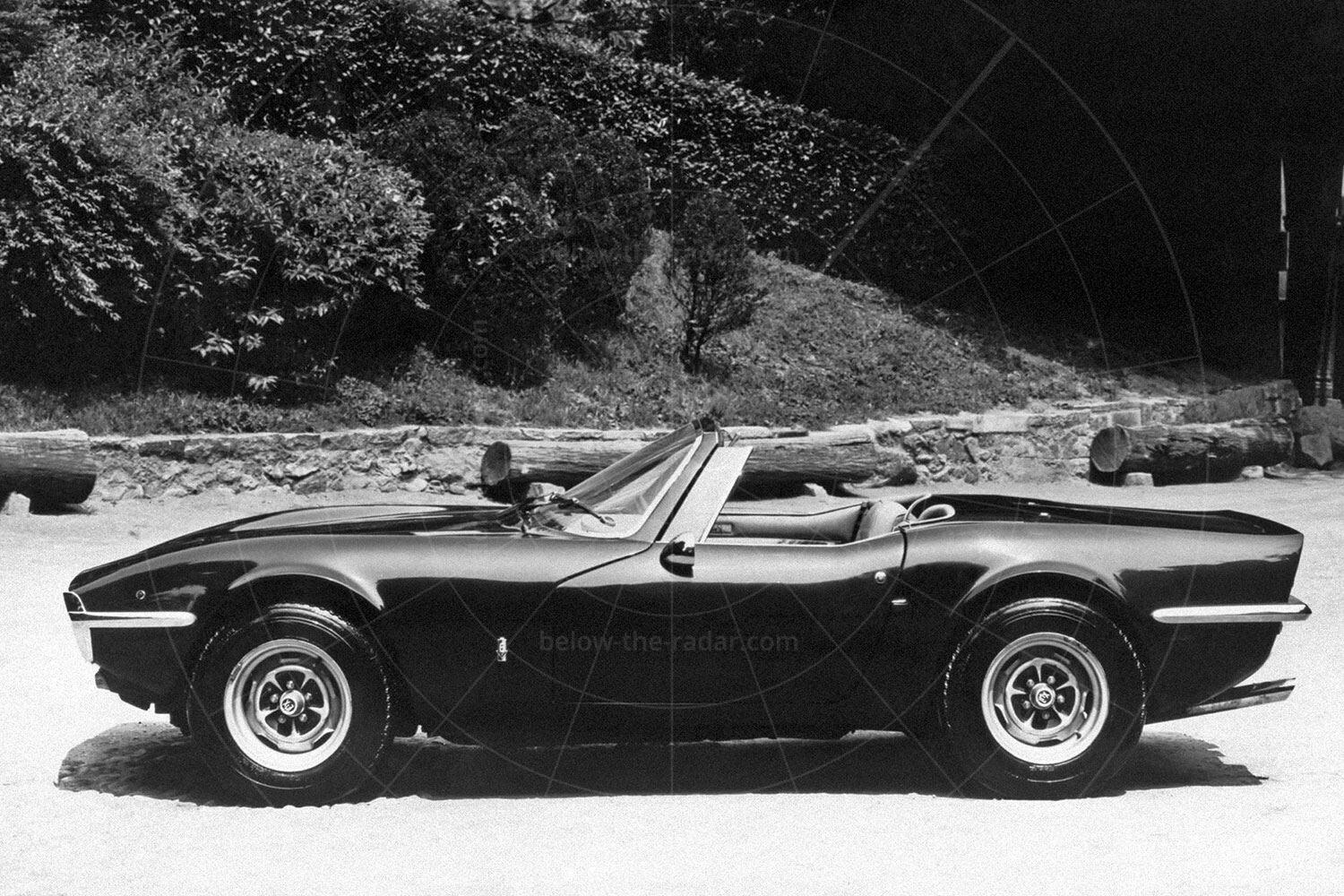 The LMX Sirex convertible Pic: Magic Car Pics |