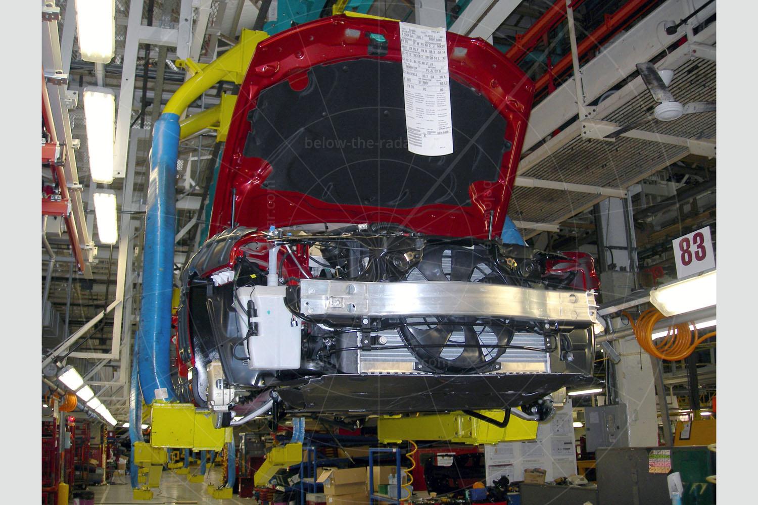 #355194, the last bodyshell to make it into a cradle bound for the assembly line Pic: Gillian Bardsley | The bodyshell in front is the last to make it into a cradle bound for the assembly line