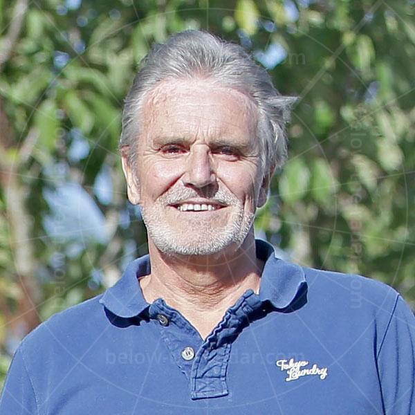 Ches Harding Ches Harding