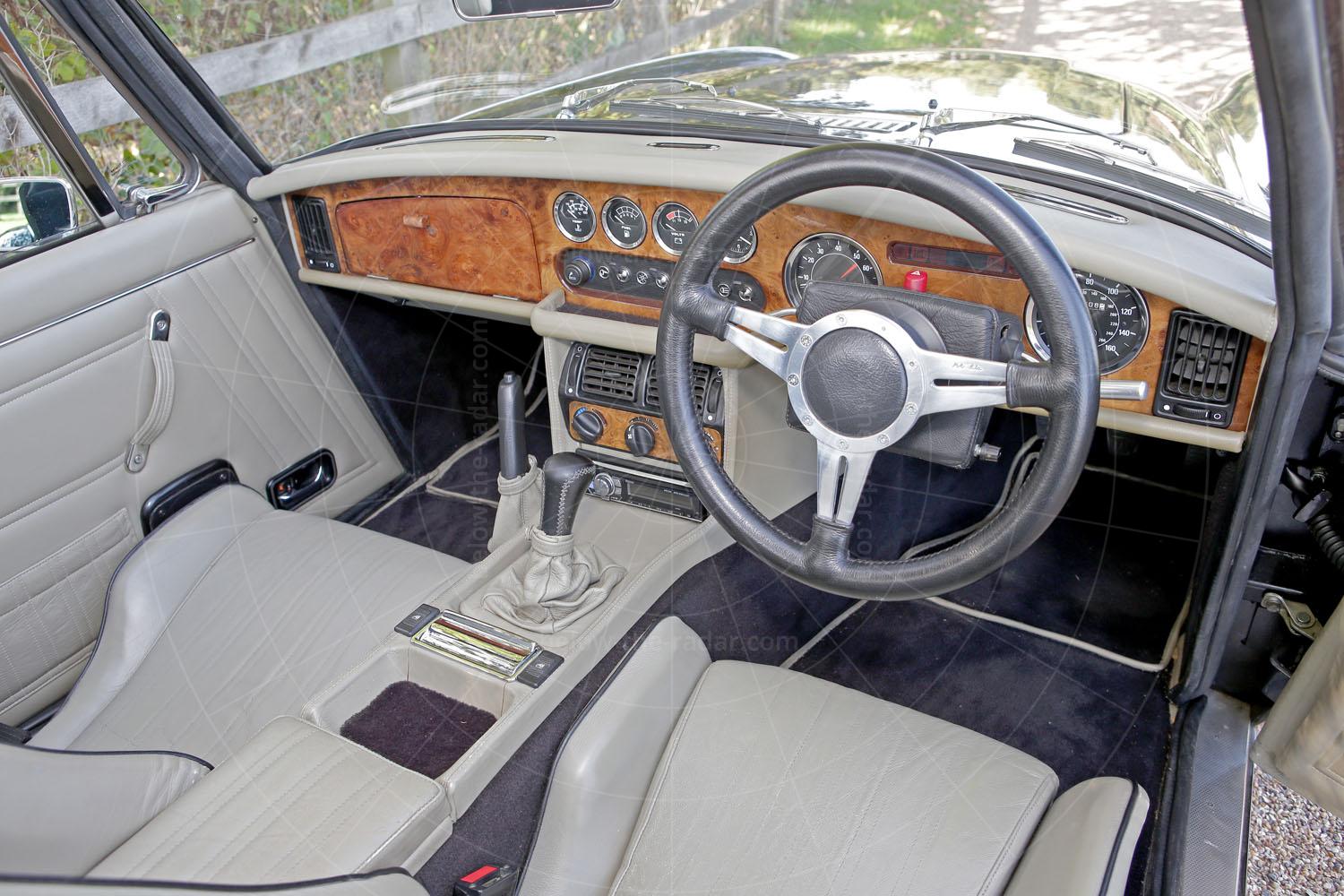 The HMC Sportscars MkIV interior Pic: Magic Car Pics | The HMC Sportscars MkIV interior